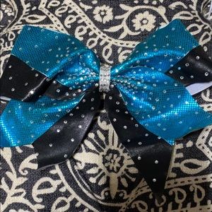 Cheer Extreme Bow